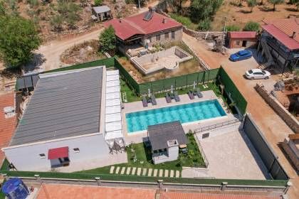 Villa Mamon Luxury life