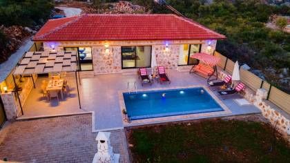 Villa Mayda