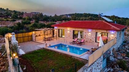 Villa Mayda